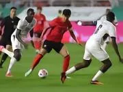 韩国3-0厄瓜多尔,孙兴慜任意球世界波,吴贤揆、李东炅破门