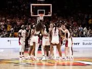 美国女篮97-79法国夺世界杯冠军,斯图尔特当选MVP