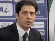 塔奇纳迪:穆阿尼比戴维更能应对媒体的压力