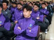记者顾颖:国足球员巴顿训练中拉伤,已离队2天