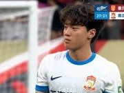 青岛西海岸祝贺17岁小将王庚睿入选国足：为国出战，未来可期