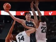 韩国男篮67-57击败日本夺亚运会金牌,李贤重27分18板