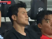 大金子:反正已经0比4了,先睡会儿。
