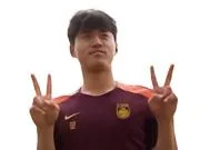 18岁的王庚睿助攻王子铭破门，国足一线队首秀即送助攻