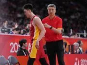 胡明轩谈失利：我们没有对方拼得凶，临场应变也没有对方好