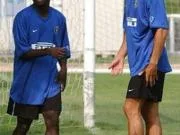维埃里 ins： Oba oba @马丁斯 ⚽⚽⚽⚽