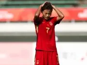 王霜对乌兹女足表现:4次射门2次射正,连过数人后射门中横梁