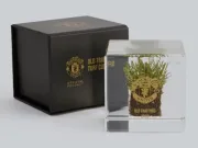🤯草皮也能卖125镑?曼联把老特拉福德“打包”出...