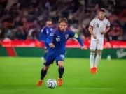 魔笛迎来国家队第30球:送给比利奇开门红也非常重要