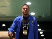 六台:姆巴佩两天没去皇马基地,并和马克龙一同参加私人活动