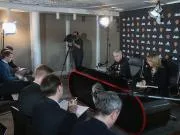 等什么呢？记者：曼联周末赛前发布会时间及出席者仍未确定