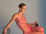 奥尔莫女友晒照