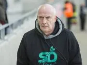 巴斯勒直言卡尔在拜仁只能当替补:想成为主力就必须离队