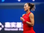 四轮全部打满晋级,郑钦文2-1黑马夏拉埃娃晋级中网女单8强