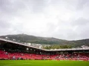 德媒：多特欧冠北极圈之旅，8天飞1.1万公里