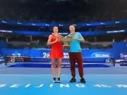 郑钦文:里巴给我带来了巨大的改变,最低谷时是他把我拉出来